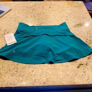 NWT Lululemon Play of the Pleats Tennis skirt